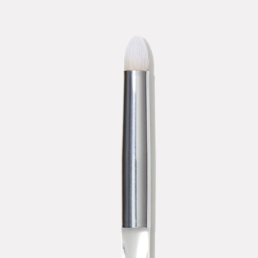 precision-smudge-brush-g1 85311_BeautifullyPreciseSmudgeBrush_2.jpg