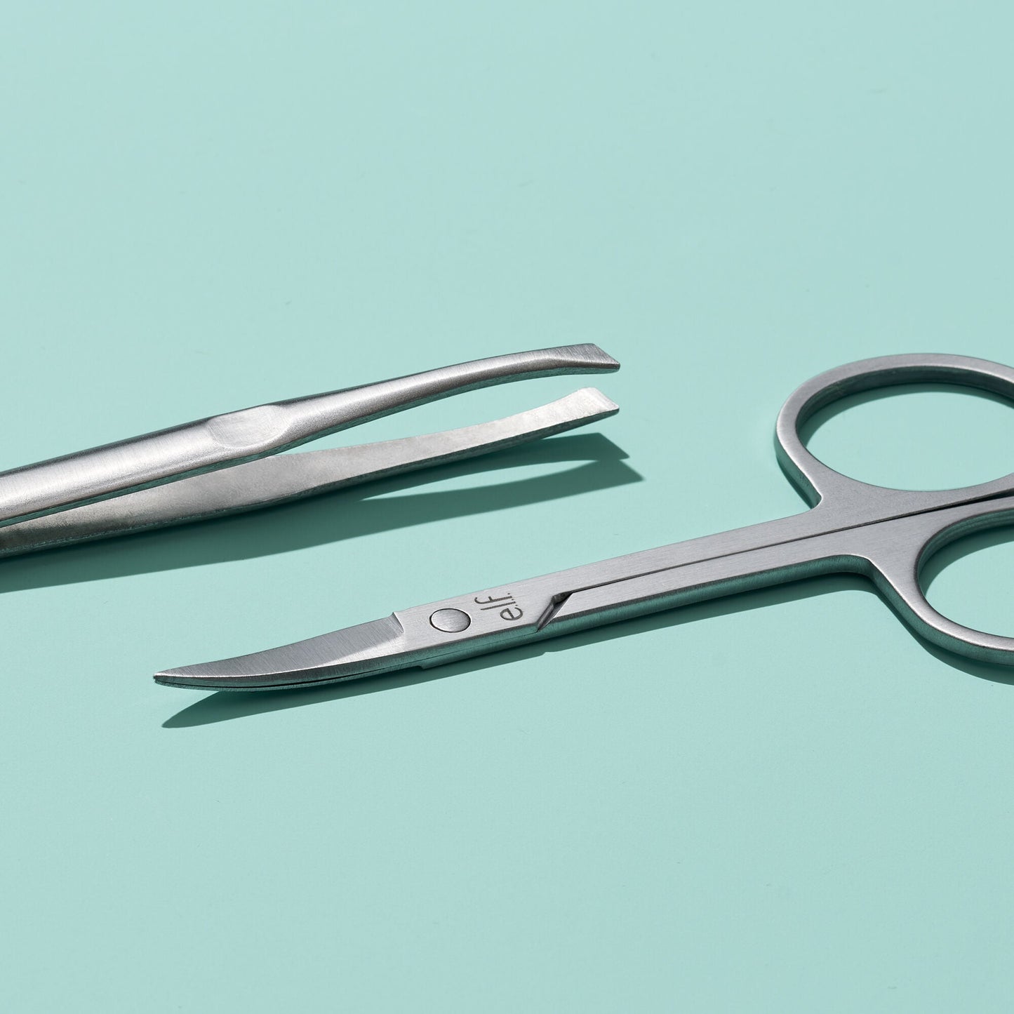 on-point-brow-kit-b2 011822_Brow-ToolSet-V1_0019-RGB_IGF.jpg