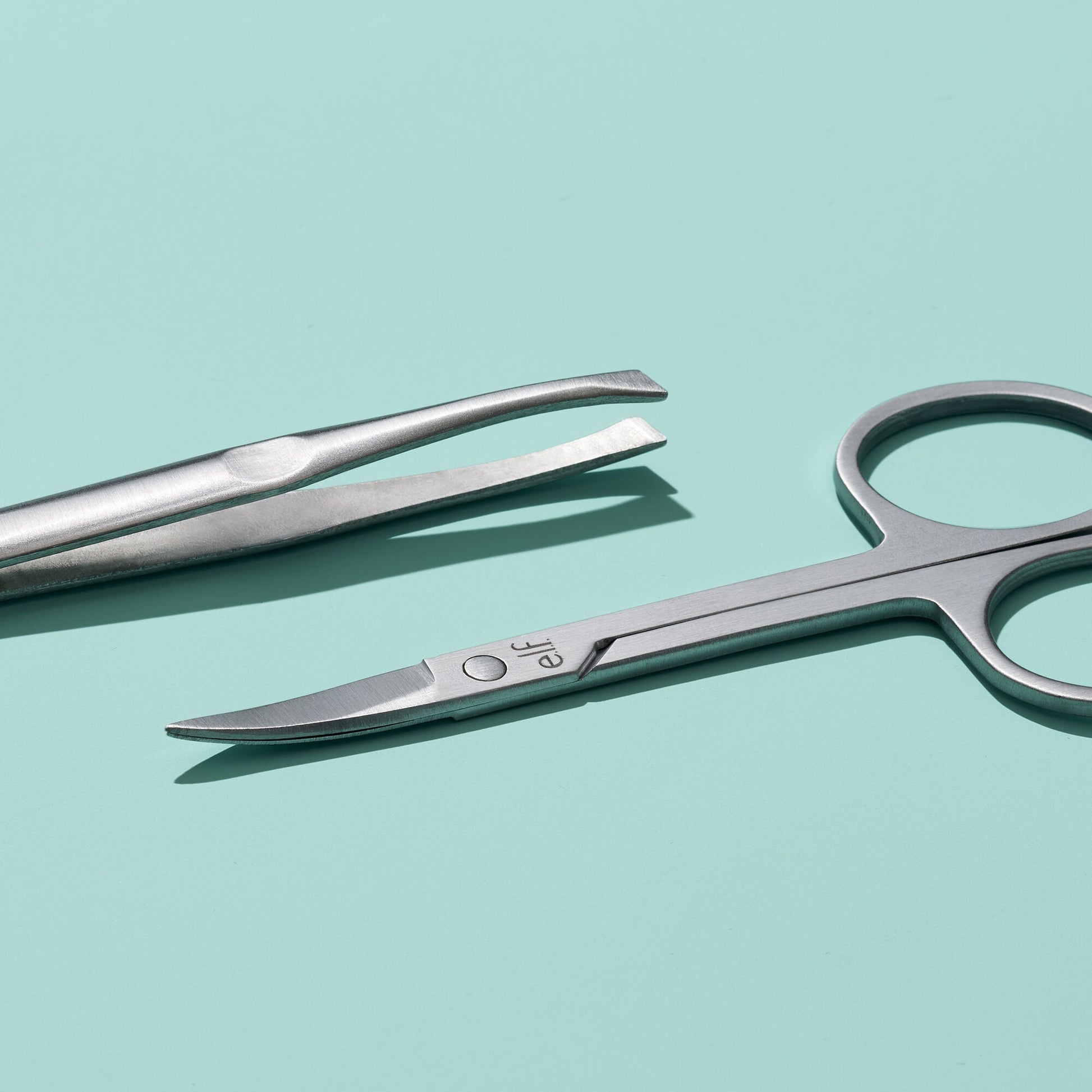 on-point-brow-kit-b2 011822_Brow-ToolSet-V1_0019-RGB_IGF.jpg