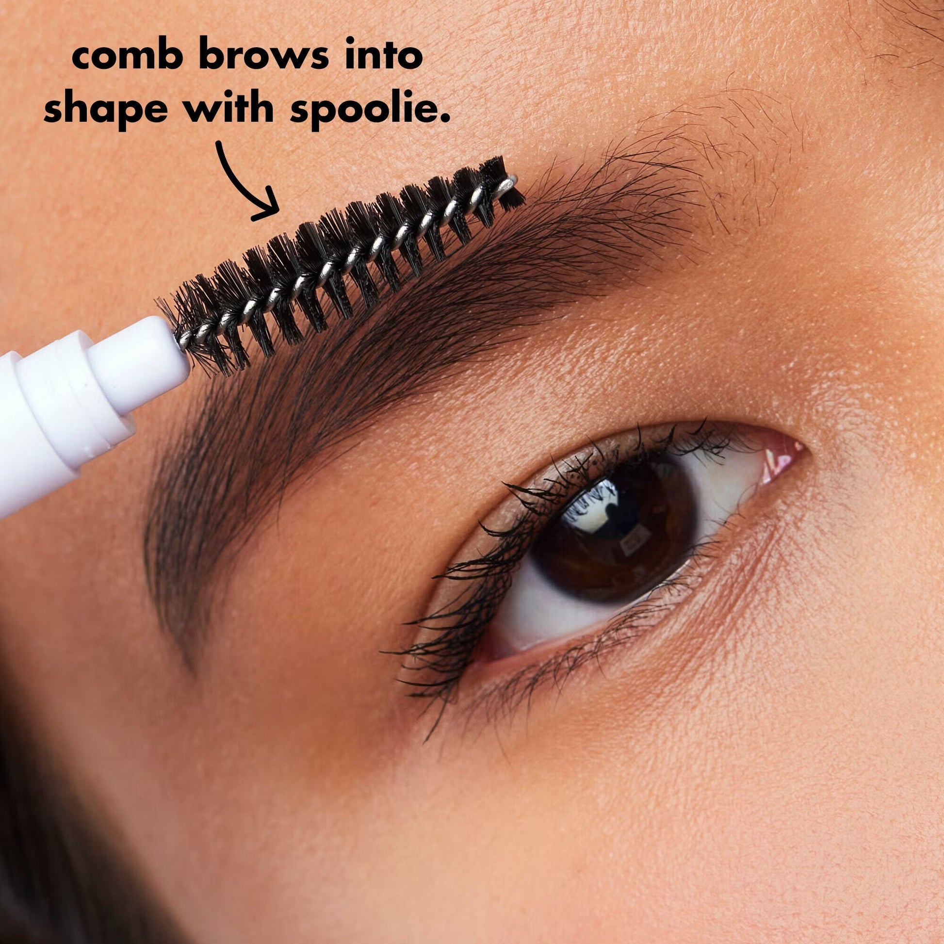 instant-lift-brow-pencil-b5 0326_EDU_InstantBrowLift_HowTo2_Spoolie.jpg