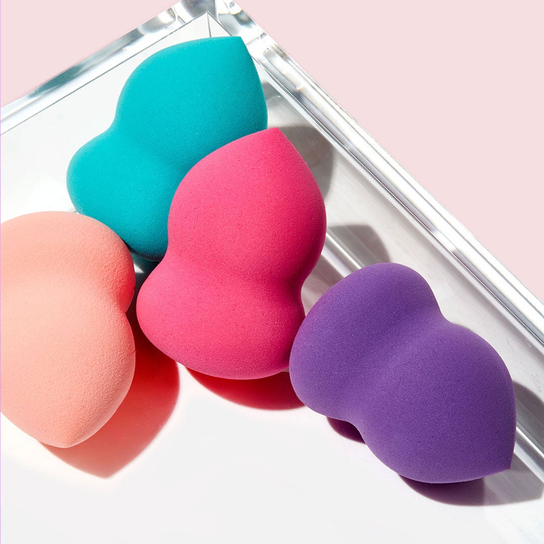 blending-sponge-peach-s6 0619_SocialIGF_Sponges4.jpg