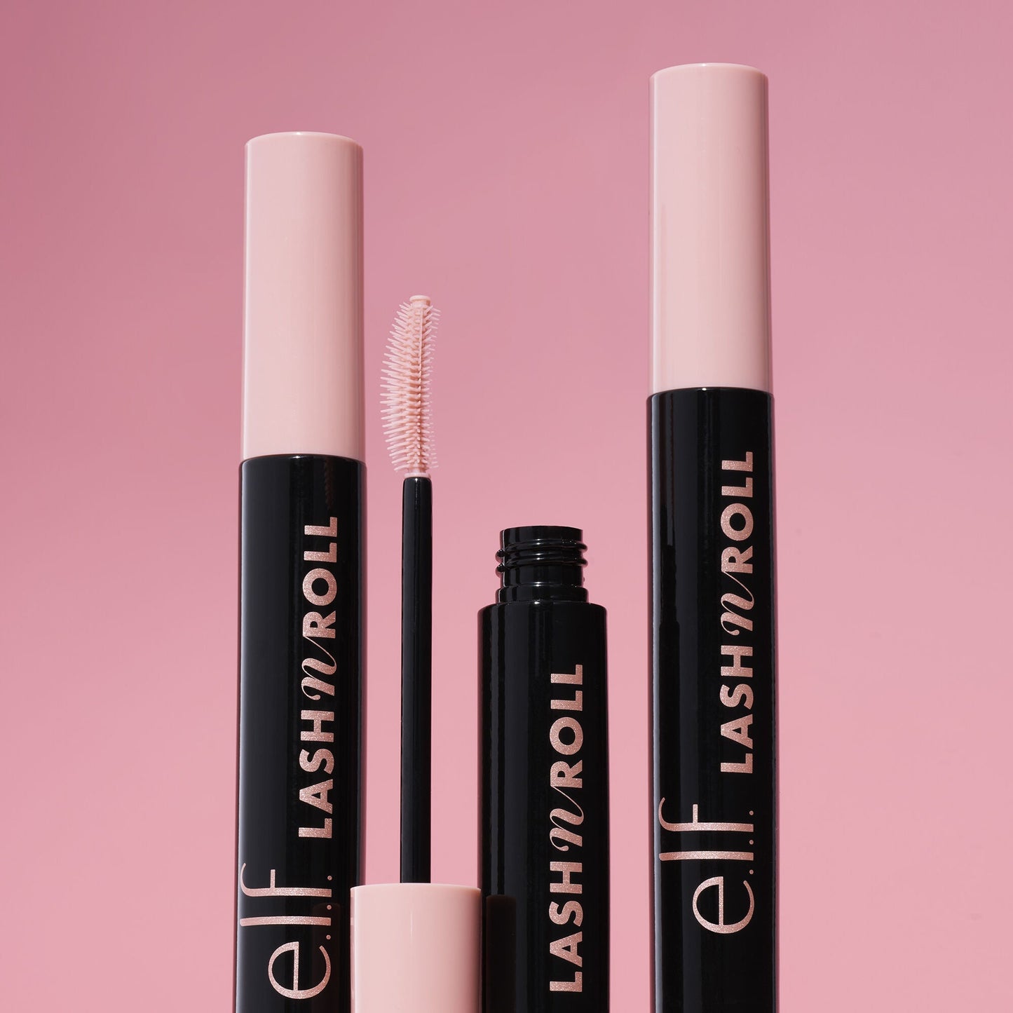 lash-n-roll-mascara-e5 062722_SL_LashNRoll_539_RGB_IGF.jpg