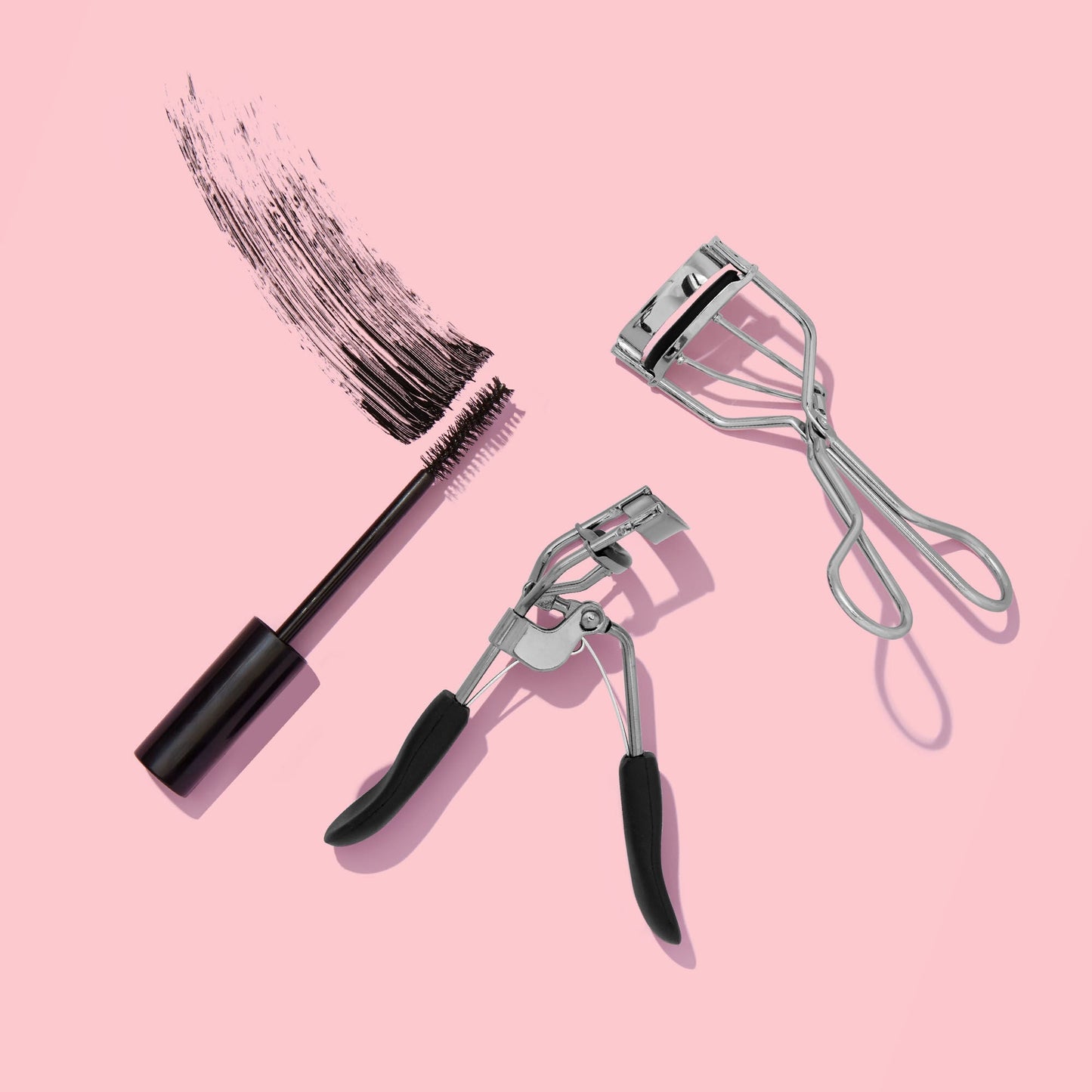 pro-eyelash-curler-g9 08192019_092019_SL_EyelashCurlersMascara_96055_IGF.jpg