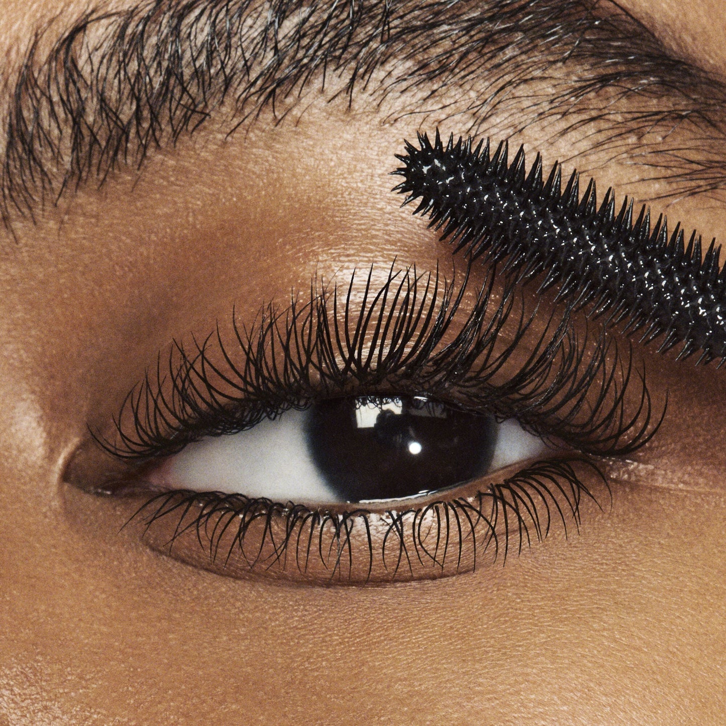 lash-it-loud-mascara-r0 09292020_Ashley_LashLip_065_v4b_IGF.jpg