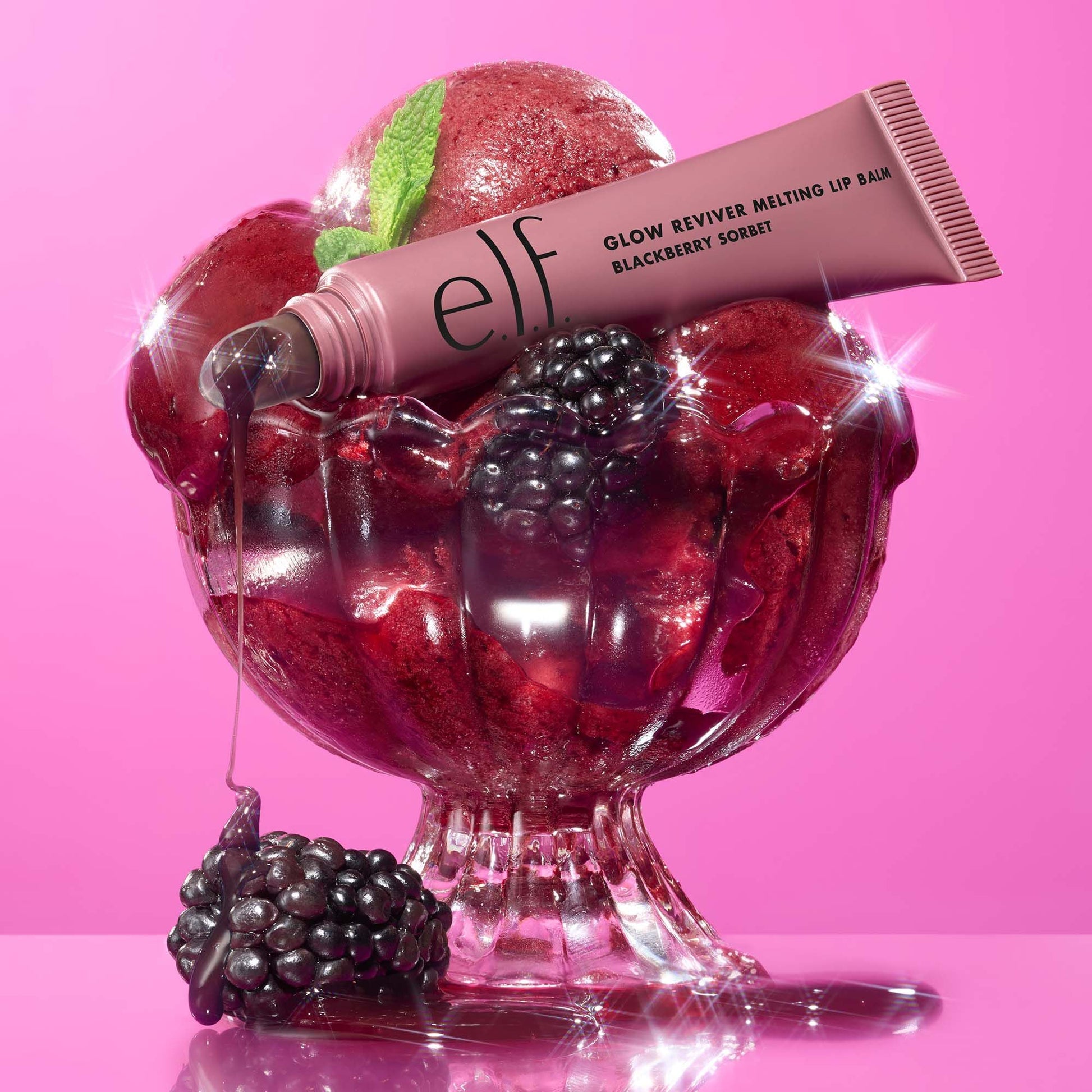 glow-reviver-melting-lip-balm-i1 101624_SL_GRLB_IGF_B_IGFlackB_IGFerry_097_OPITION_2_FOCUS_STACK_FINAL_RGB_IGF.jpg