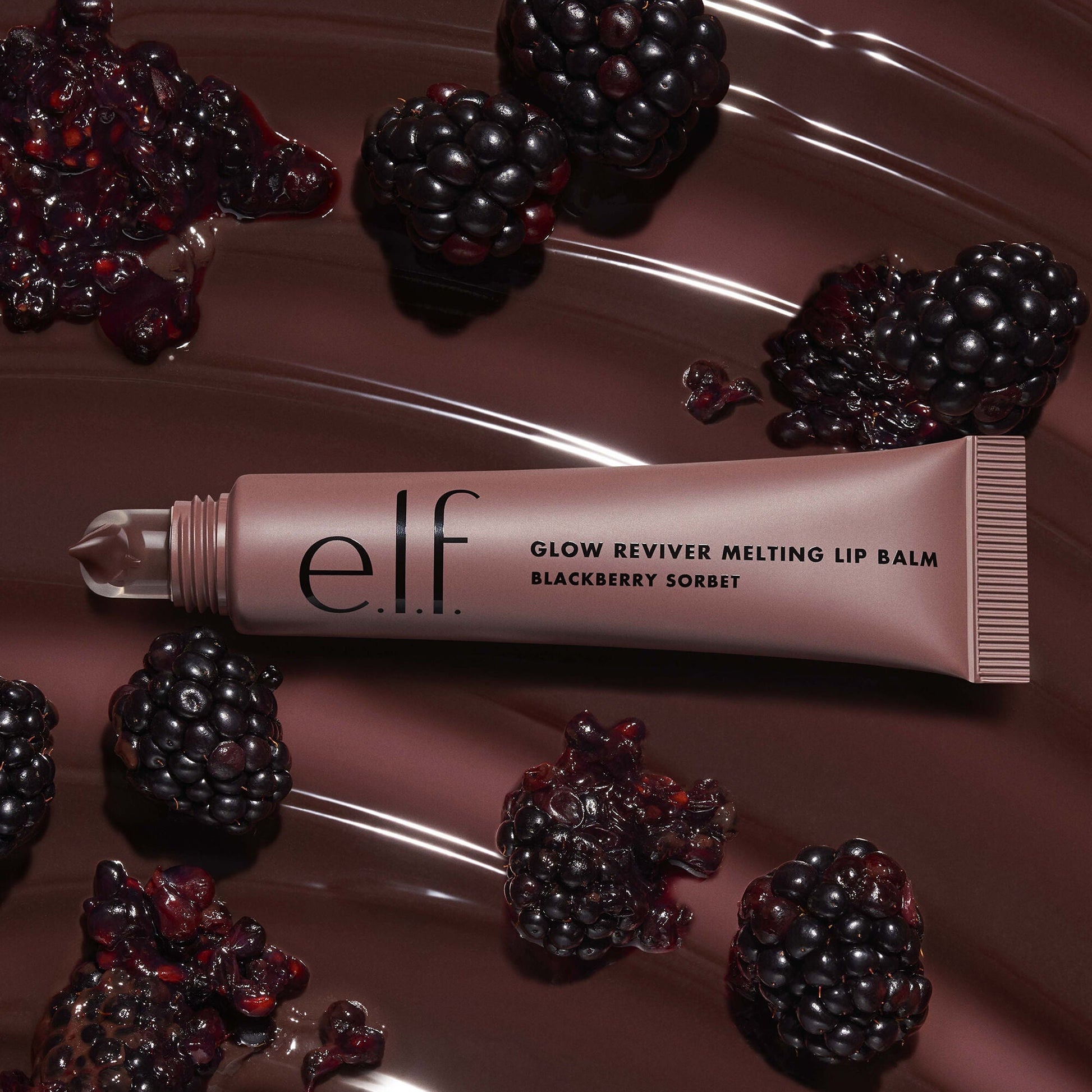 glow-reviver-melting-lip-balm-i1 111124_elf_GRBalm_BlackBerry_0084_MAIN_358_w2QC_IGF.jpg