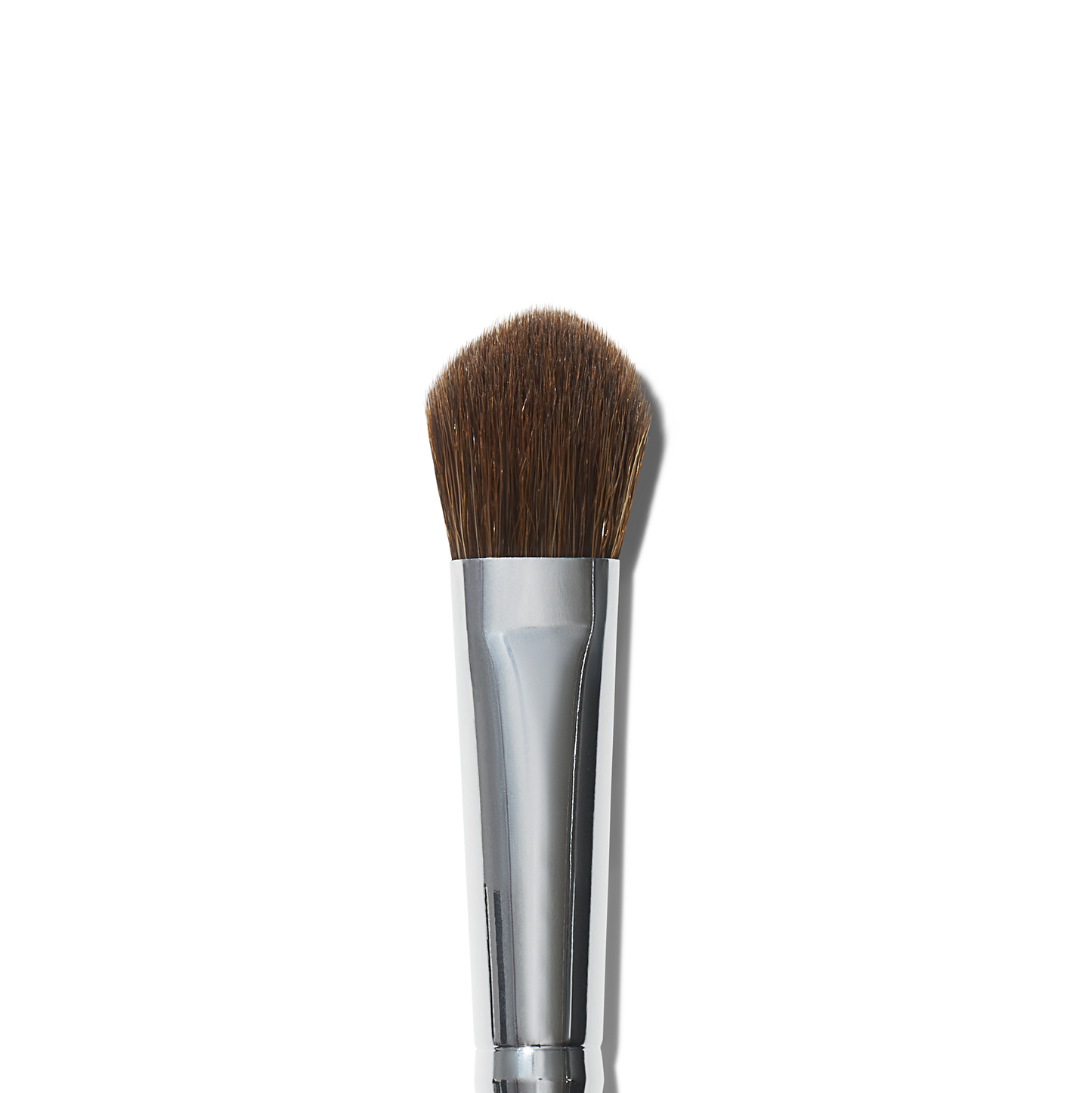 wide-tapered-eyeshadow-brush-i1 21994_MACRO_R.png