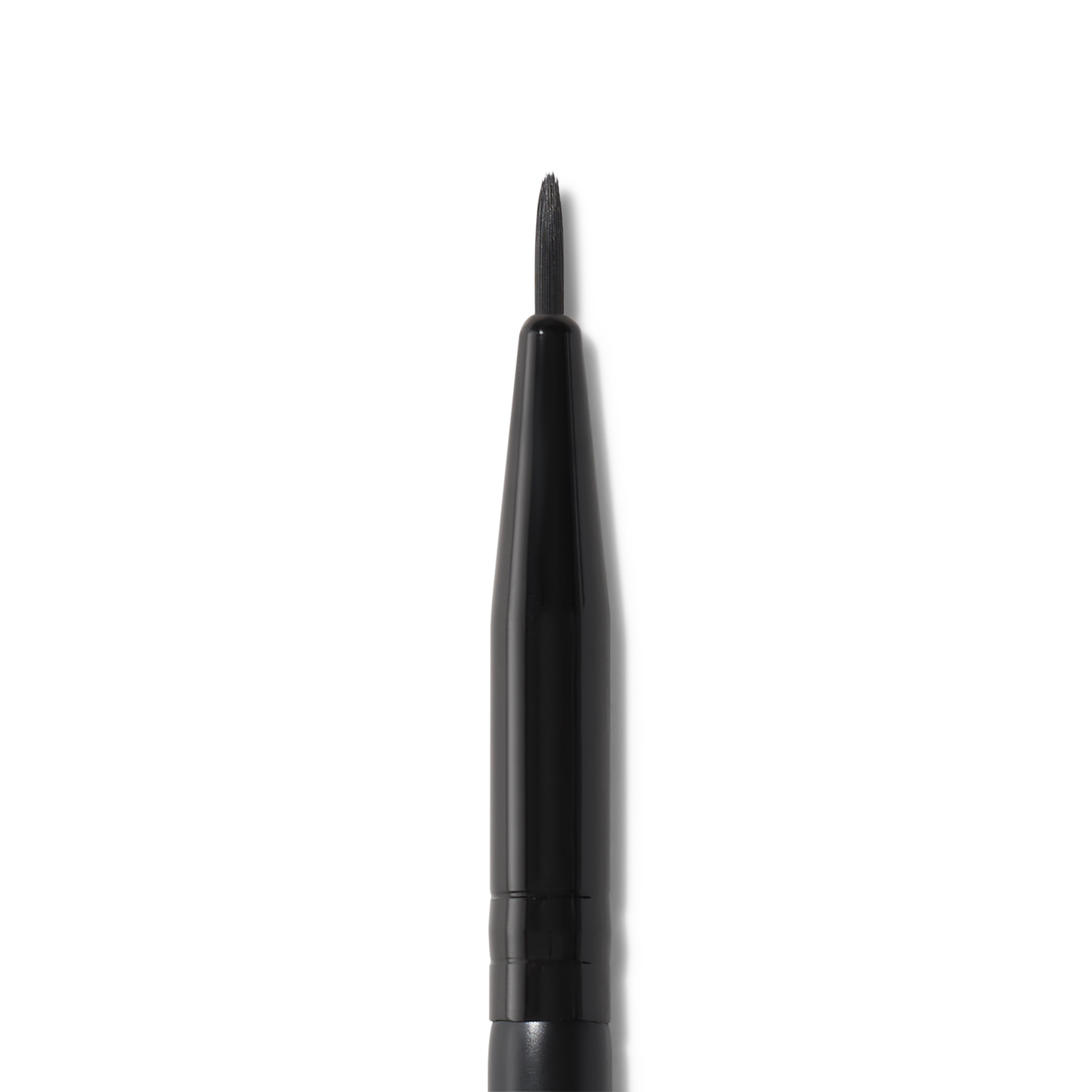ultra-fine-eyeliner-brush-g2 81915_detail_R.png