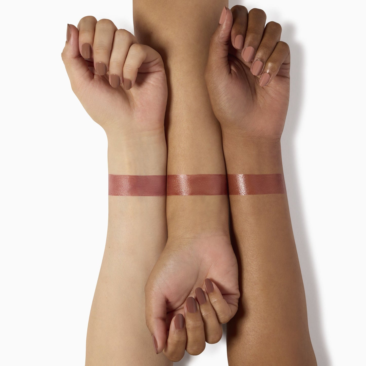 sheer-slick-lipstick-black-cherry-black-cherry-a7 82158_SW_SHEER_SLICK_LIPSTICK_BLACK_CHERRY_0031_V7_204.jpg