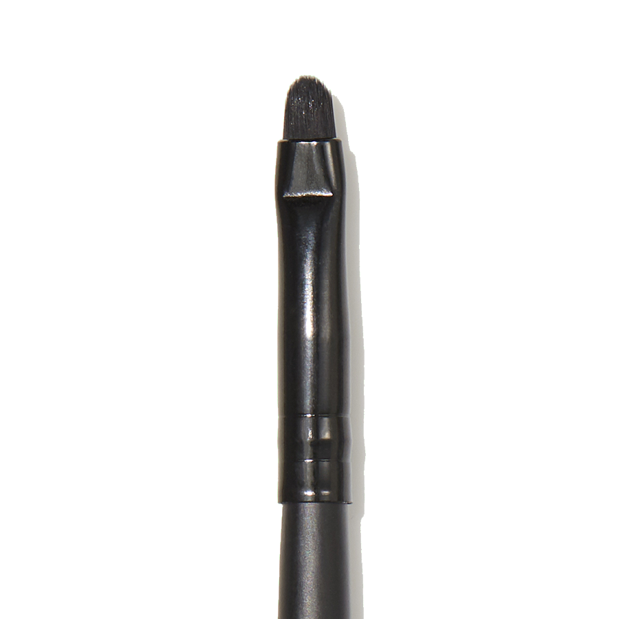 small-smudge-brush-y1 84001_SmallSmudgeBrush_2.png