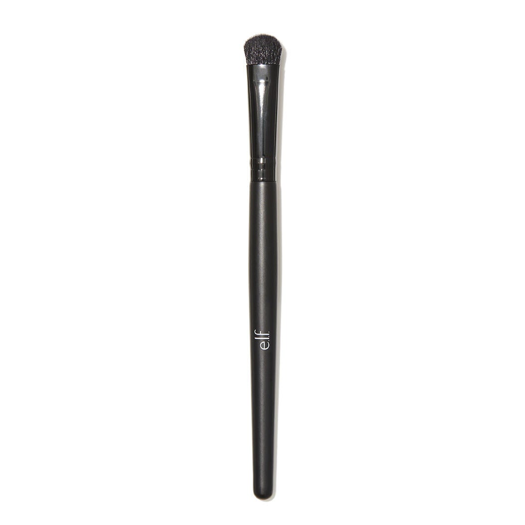 eyeshadow-c-brush-g4 84008_EyeshadowCBrush_v1wA.jpg