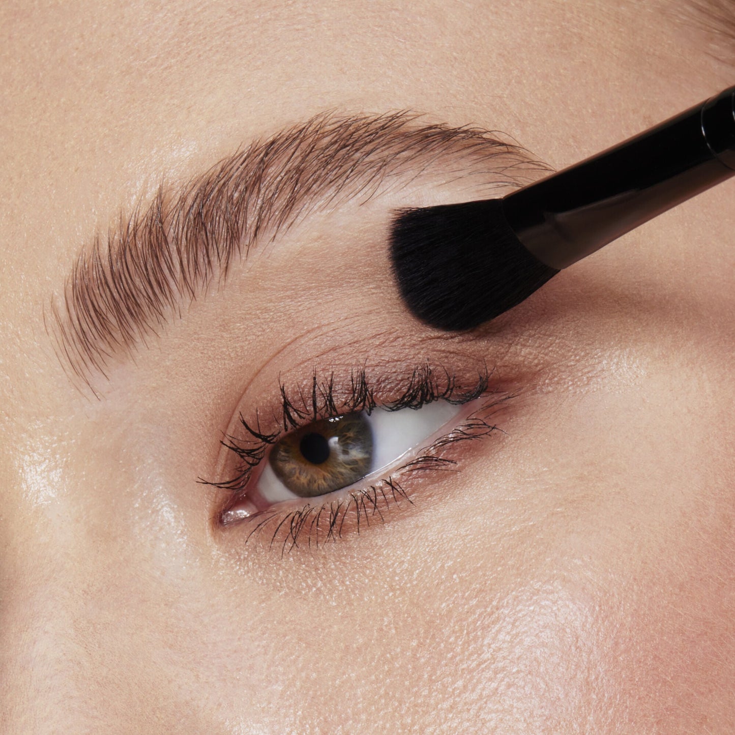 full-face-and-eye-makeup-brush-set-with-travel-case-f7 84674_FULL_FACE_EYE_BRUSH_SET_BLENDING_EYE_BRUSH_CARI_0137.jpg