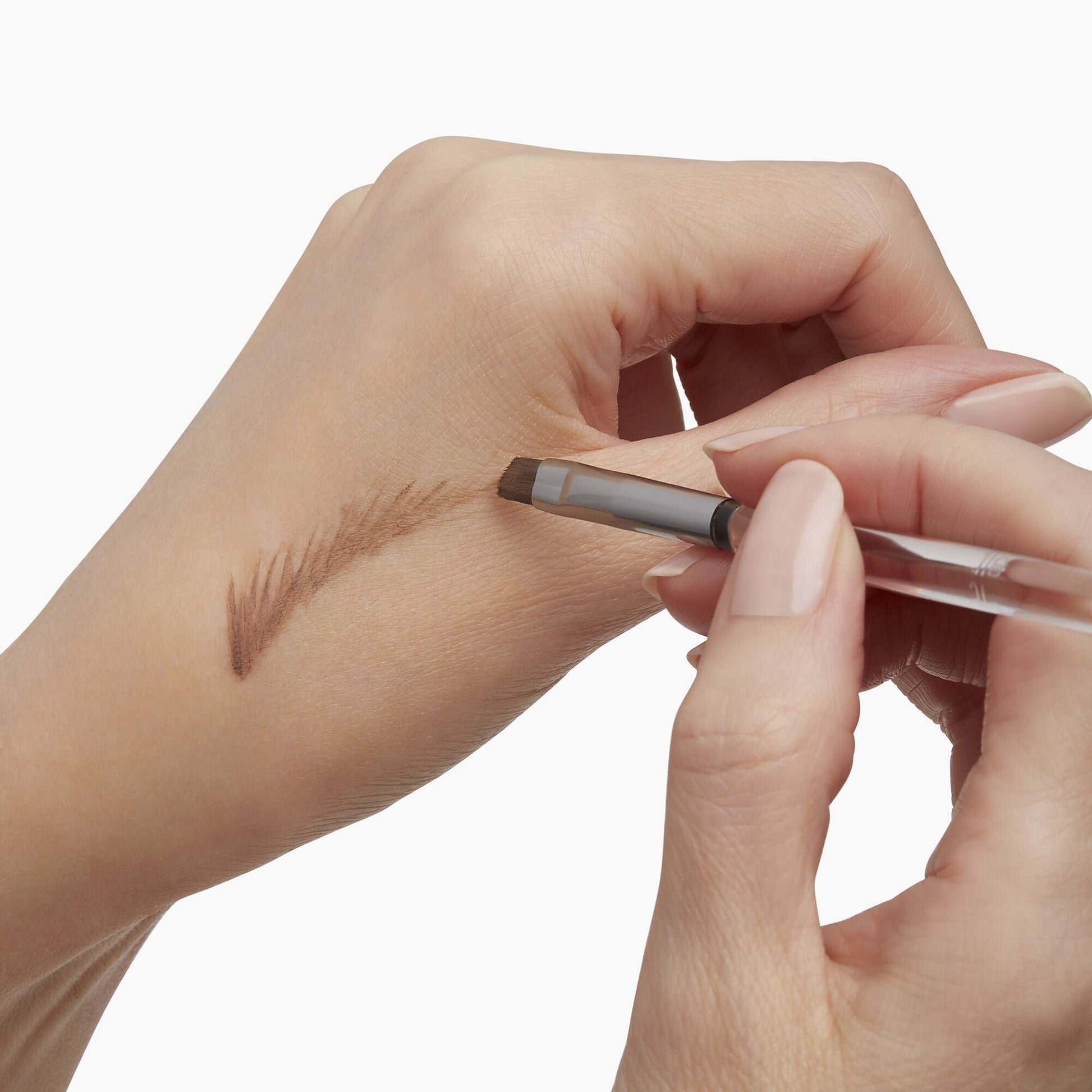 precision-dual-sided-eyebrow-brush-v6 85315_PrecisionDualSidedEyebrowBrush_Model_V2.jpg