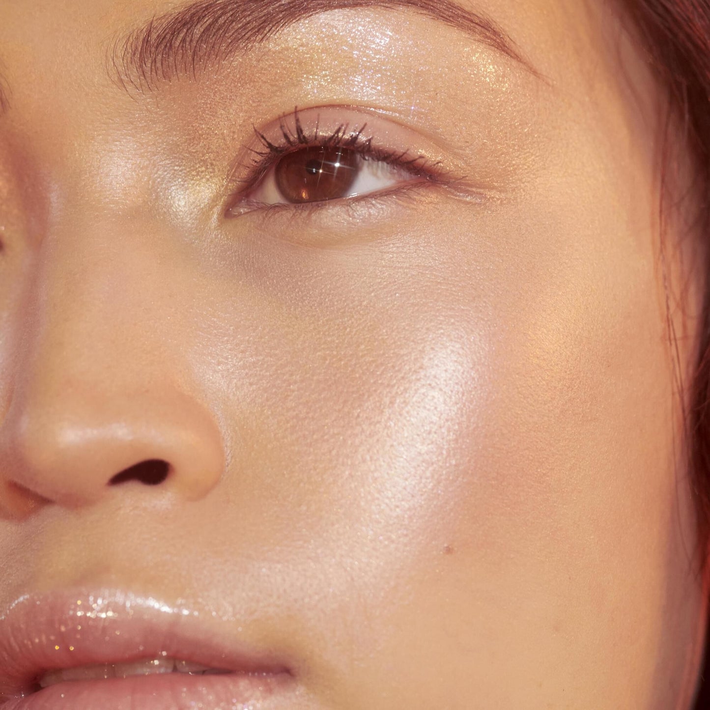 highlighter-brush-i9 crystal_OM_Jacqueline_782_square.jpg